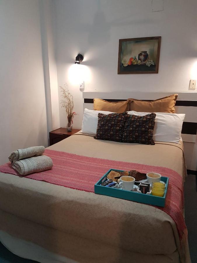 Hostel & Spa Mediterranea Córdoba Ngoại thất bức ảnh