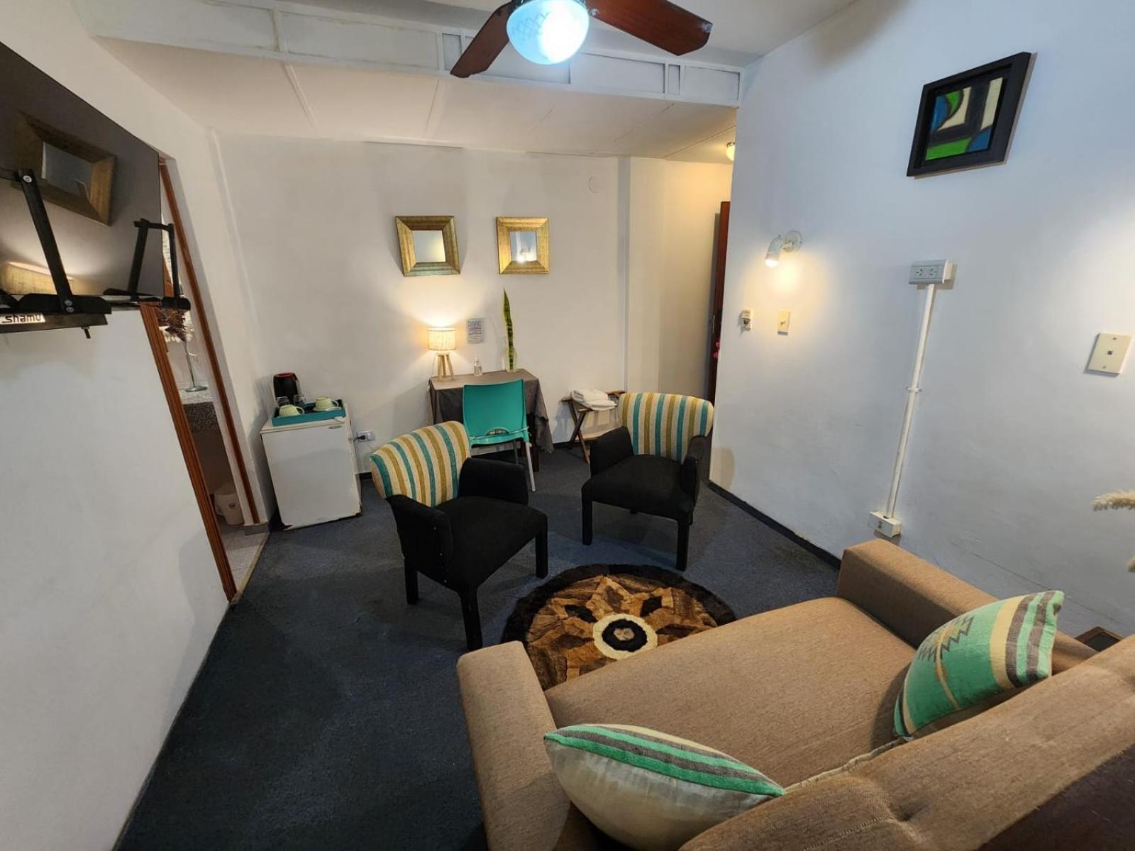 Hostel & Spa Mediterranea Córdoba Ngoại thất bức ảnh